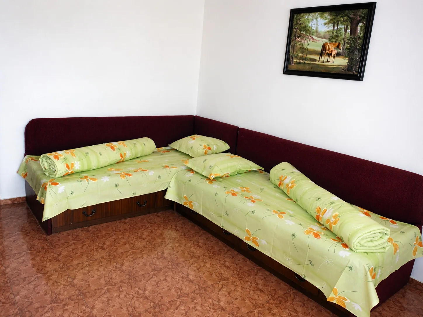 Apartment 402