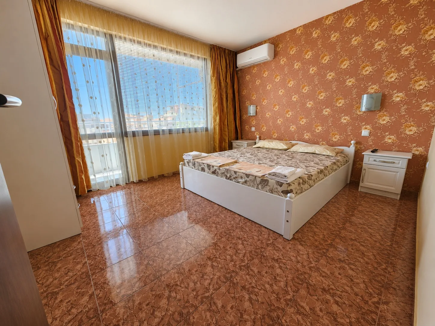 Apartment 402
