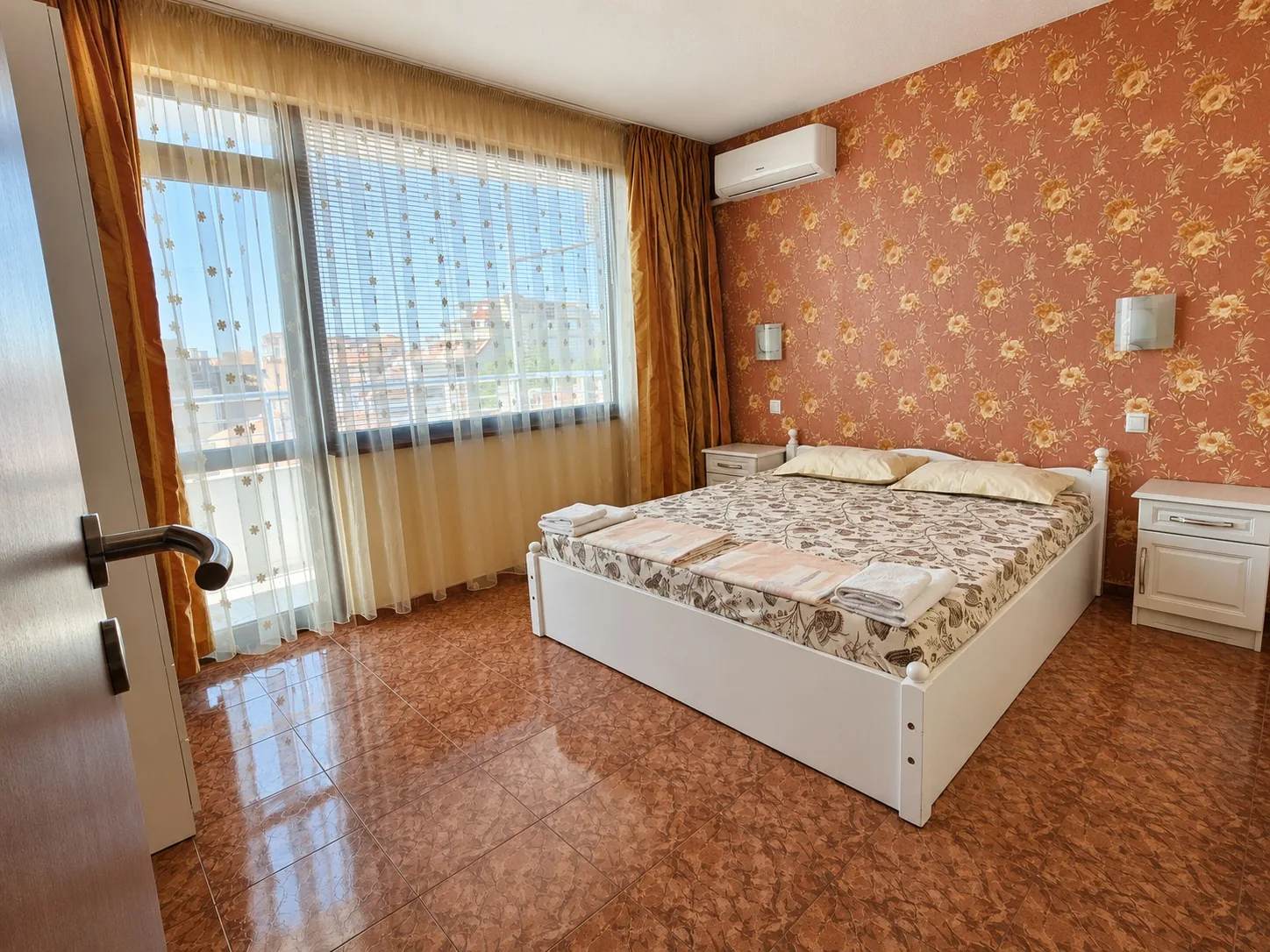 Apartment 402